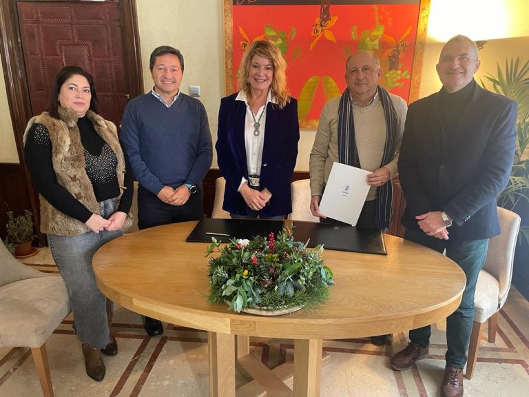 El Ayuntamiento de Huelva renueva el convenio con ‘HispanidadAvanza’
