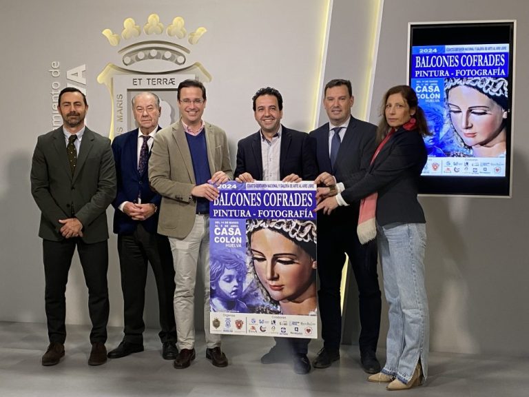 La IV edición de ‘Balcones Cofrades’ vuelve a convertir Huelva en una galería de arte al aire libre