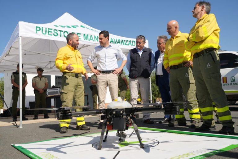 Moreno pide prudencia ante el riesgo de incendios y  proteger el valioso patrimonio natural que tiene Andalucía