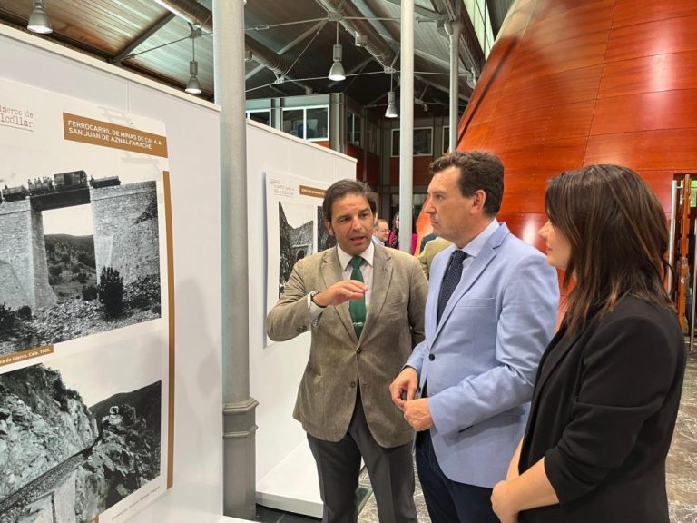 El Puerto de Huelva difunde en una exposición el patrimonio minero y ferroviario vinculado a las minas de Cala y Aznalcóllar