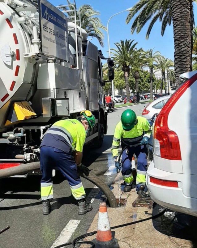 Aguas de Huelva intensifica la limpieza y el mantenimiento preventivo del alcantarillado de la ciudad antes del otoño