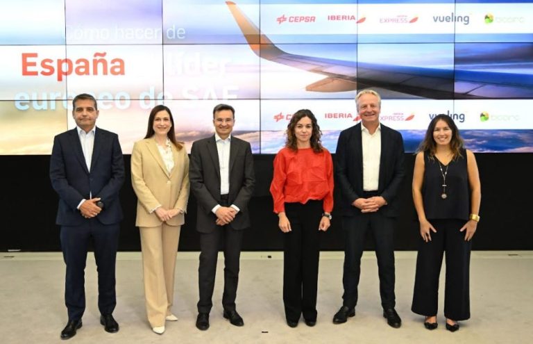 Cepsa, Iberia y otras grandes compañías se unen para liderar el transporte aéreo sostenible en España