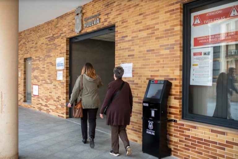 El Ayuntamiento implanta un nuevo sistema de cita previa en el servicio de empadronamiento