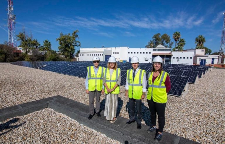 Aguas de Huelva duplica la superficie de placas fotovoltaicas de sus instalaciones