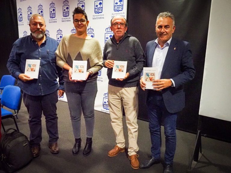 El profesor Francisco de la Cruz presenta en Isla Cristina un libro sobre el terremoto de Lisboa