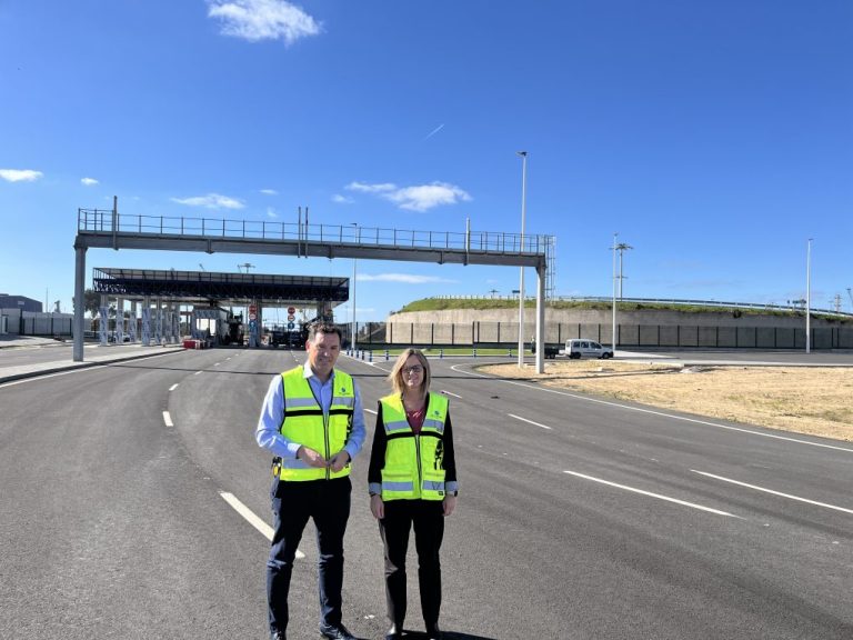 El Puerto de Huelva adjudica el control del acceso único al puerto exterior por valor de más de 950.000 euros