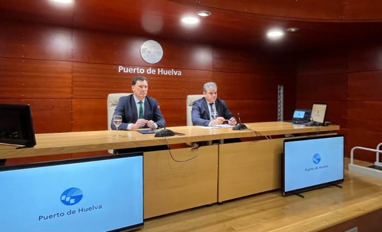 El Puerto de Huelva continúa su senda de crecimiento al cerrar el año 2024 con un volumen de tráfico de 31,1 millones de toneladas