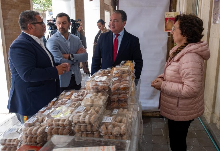 La VII Muestra “Sabores de Cuaresma” se puede visitar hasta el día 6 de abril en los soportales de Diputación en Huelva