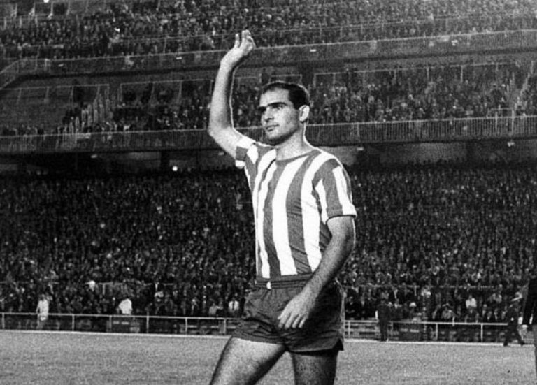 Córdoba dedica una glorieta al futbolista nervense Juanín