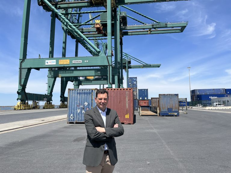 El Puerto de Huelva ampliará el patio de contenedores del Muelle Sur