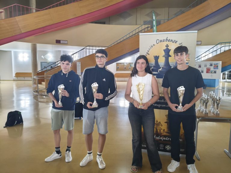 Juan Villegas, Fran Valladolid y Pepe Báez se proclaman campeones de Huelva de ajedrez por edades