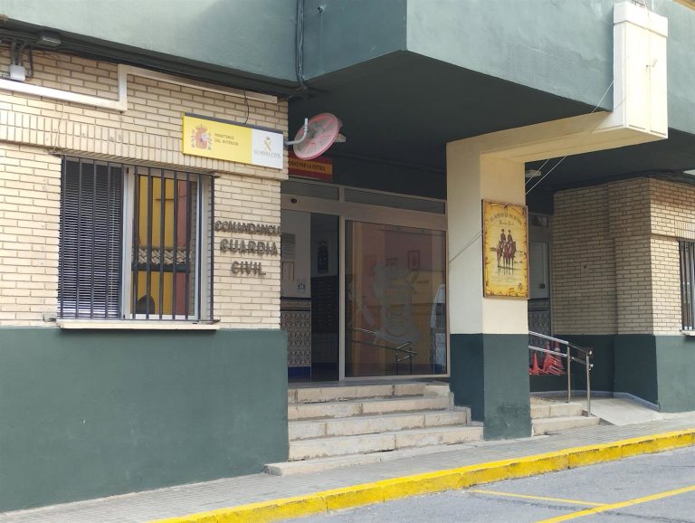 Detenido el acusado de apuñalar a su pareja en Isla Cristina