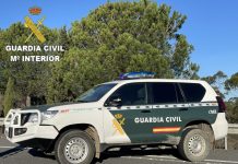 Investigan la muerte de una persona al precipitarse de un edificio en Matalascañas