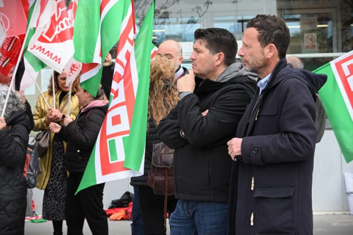 Toti y David F Calderón en la protesta educativa