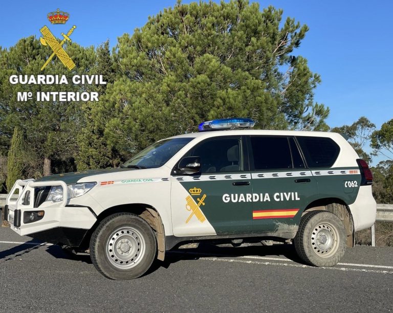 Un guardia civil mata a un hombre en Almonte cuando iba a apuñalarlo