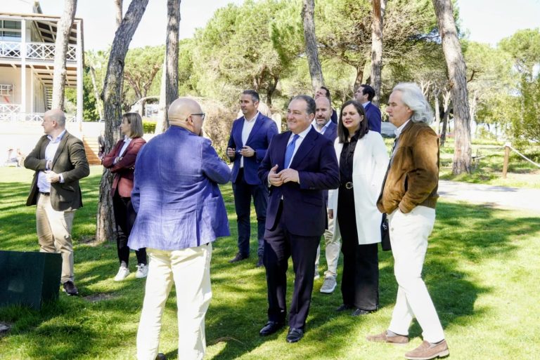 Destino Huelva presenta un plan de acción para promocionar la oferta de golf