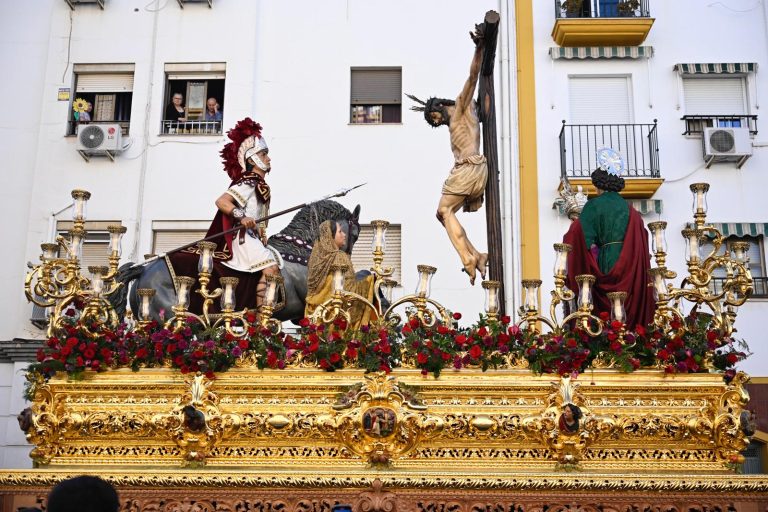 La procesión de la Lanzada en imágenes