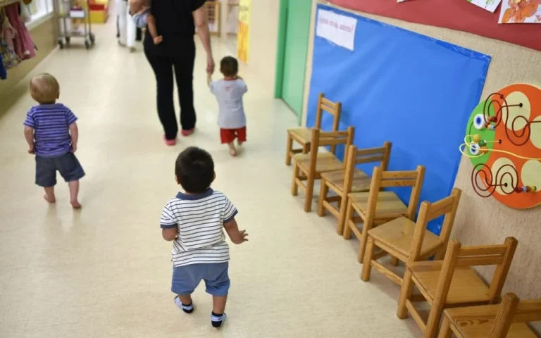 Andalucía amplía la gratuidad de la educación infantil a niños de un año
