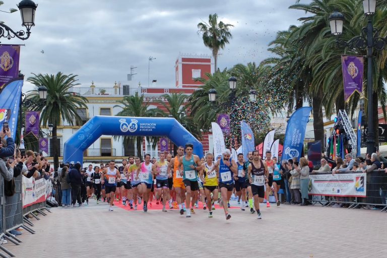 Ayamonte celebra con éxito su 40ª Medio Maratón