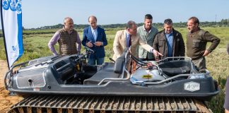 La Diputación intensifica su lucha contra los mosquitos con un vehículo anfibio