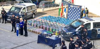 Intervenido el mayor alijo de cocaína de la historia en la costa de Huelva
