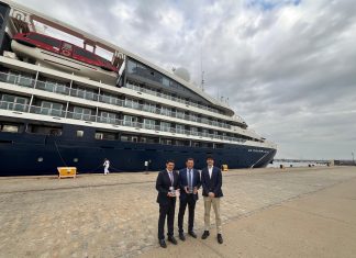 El Puerto de Huelva recibe por primera vez el crucero Le Champlain