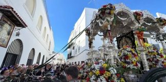 Peregrinos de 54 hermandades ya caminan hacia El Rocío