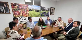 Loles López reivindica la ganadería como “pilar fundamental para el desarrollo de Huelva”