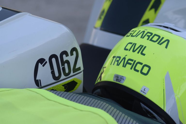 Un fallecido y un herido grave por el choque de cinco vehículos en Ayamonte