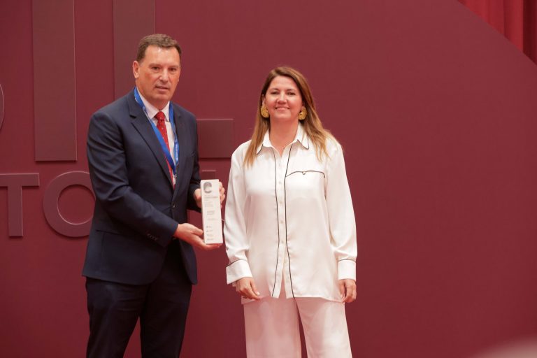 El Puerto de Huelva, premiado por su Ruta1400 Huelva-Canarias
