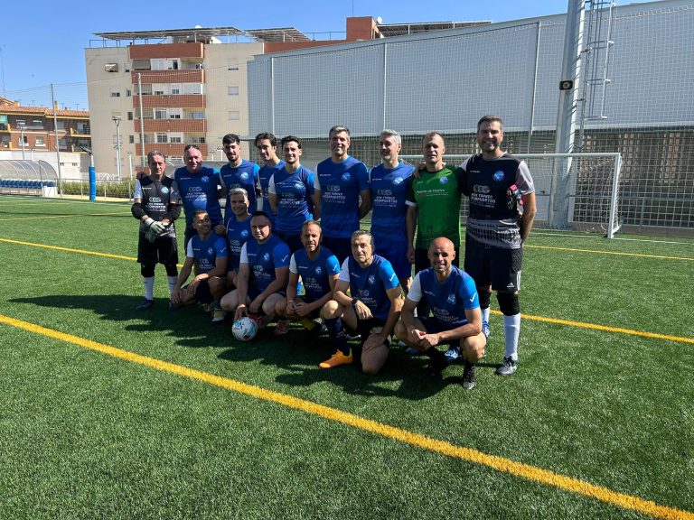 El fútbol se convierte en solidaridad en Huelva con el Torneo Fútbol 7 Solidario “Goles por kilos”