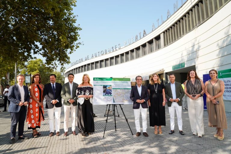 La Junta inicia las obras para completar los carriles bici de Huelva