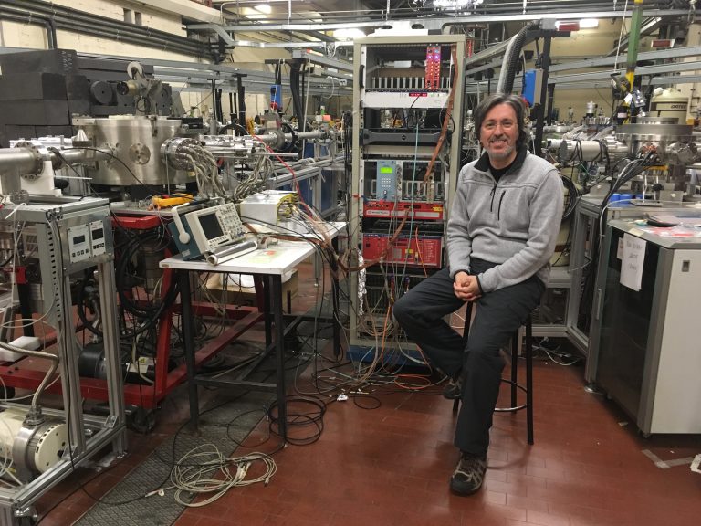 La UHU aplica inteligencia artificial para la identificación de partículas en física nuclear