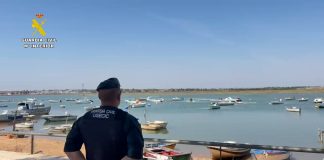 La Guardia Civil controla las embarcaciones de pesca y recreativas para frenar el narcotráfico