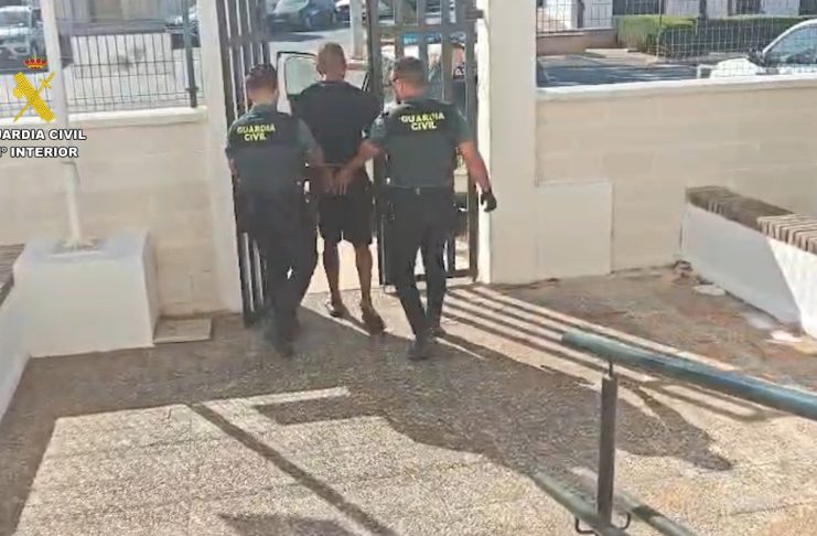 Desarticulado un punto de venta de droga en una concurrida plaza de Lepe