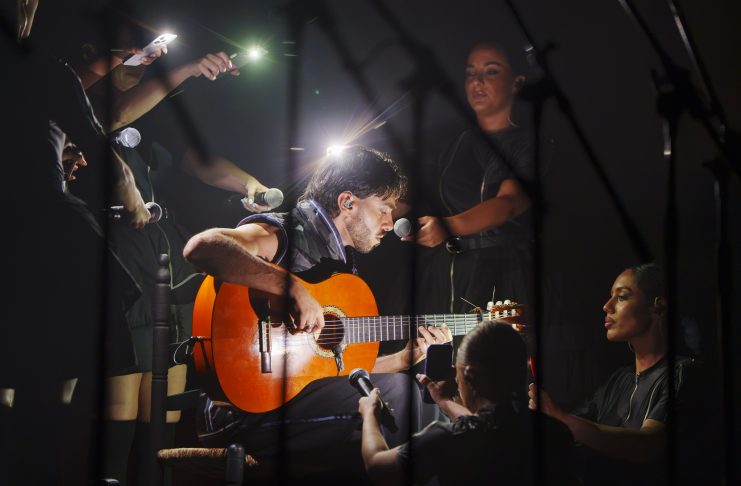 Yerai Cortés y Ana Lua Caiano llenan el Foro de flamenco y folk-electrónica