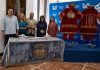 La Diputación recupera dos históricos trajes de maceros y el paño de mesa del antiguo Salón de Plenos
