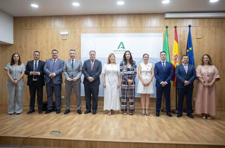 Loles López destaca el compromiso de los delegados: «No son la Junta en Huelva, sino Huelva en la Junta»