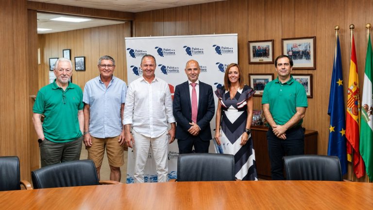 La CR Palos renueva su póliza de crédito con Caja Rural del Sur para garantizar la estabilidad financiera de la entidad