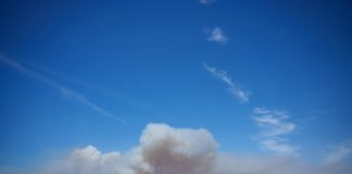 El incendio de Niebla recorre ya 20.000 hectáreas y se encuentra «fuera de capacidad de extinción»