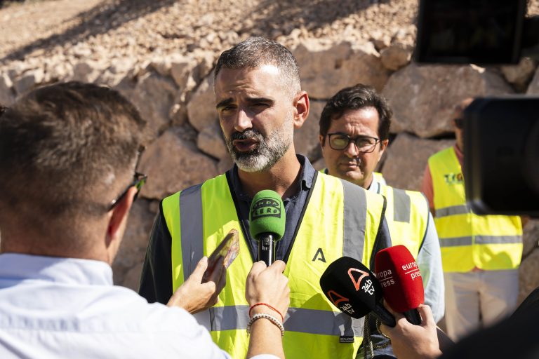 La Junta declara obras de emergencia por 8,4 millones tras los incendios de Niebla y Los Gallardos