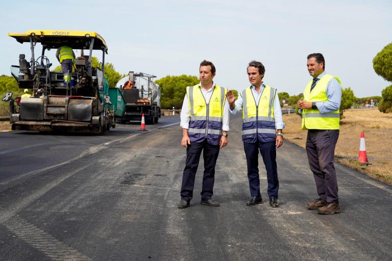 La Junta invierte 2,5 millones en la carretera Matalascañas-Mazagón